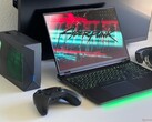 XMG Neo 16 E25. (Источник изображения: Notebookcheck)