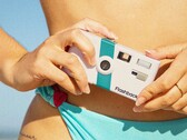 One35 V2 выглядит как аналоговая компактная камера, но имеет цифровую матрицу. (Источник изображения: Flashback)