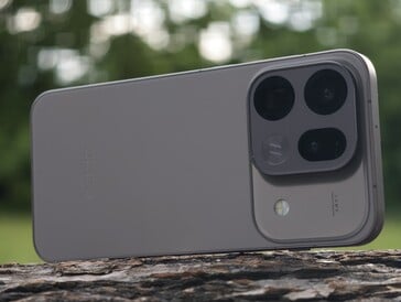 Oppo Find X9s Pro в тесте