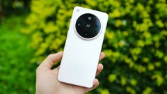 Ожидается, что преемник Oppo Find X8 Ultra будет оснащен четырьмя совершенно разными датчиками камеры. (Источник изображения: Weibo)