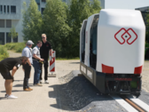 Кампусный шаттл Monocab на 20-метровой испытательной трассе