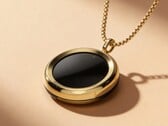 Модель Gem доступна в серебристом или золотистом исполнении.