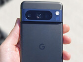 Доставка Pixel 8 Pro первым покупателям начнется на следующей неделе (Изображение: PBKreviews)