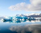 Фотография ледникового озера Jökulsárlón (Источник изображения: Jeremy Bishop via Unsplash; обрезано)