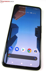 На обзоре: Google Pixel 4a 5G. Тестовый образе предоставлен компанией Google