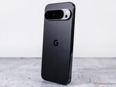 Ожидается, что дисплей Google Pixel 10 будет меньше мерцать, чем дисплей Pixel 9. (Источник изображения: Notebookcheck)
