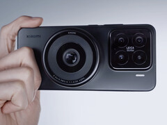 Компания Xiaomi продемонстрировала свою систему Modular Optical Camera более года назад во время выставки MWC 2025.