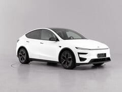 Обновленная версия Tesla Model Y Performance