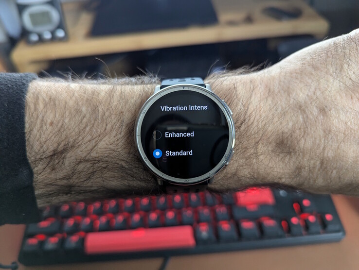 Вибрация в нем сильная - режим Sensitive был бы кстати