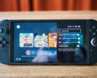 Switch 2 официально стала доступна потребителям 4 июня. На снимке - фотография Nintendo Switch 2. (Источник изображения: Ханнес Бречер / Notebookcheck)
