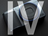 Ricoh может выпустить модель GR IV до конца 2025 года вместе с монохромной компактной камерой GR