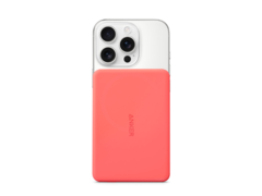 Появился новый MagGo Power Bank (5K, Slim) от Anker - коралловый (на фото). (Источник изображения: Apple)