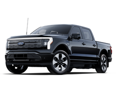 На фотографии - Ford F-150 Lightning на белом фоне. (Источник изображения: Ford)