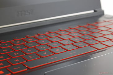 Подсветка клавиатуры теперь красного цвета с тремя уровнями интенсивности
