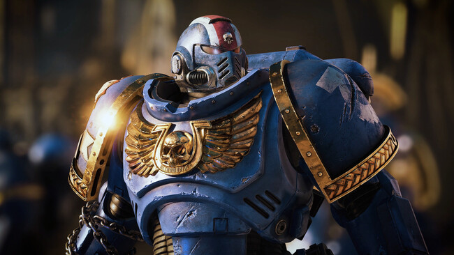 Внутриигровой скриншот из игры Warhammer 40,000: Space Marine 2, на котором изображена броня космического пехотинца. (Источник изображения: Steam)