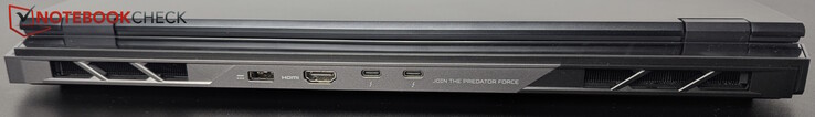Задняя часть: Питание, HDMI, 2x USB-C TB 5