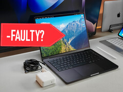 Apple14-дюймовый MacBook Pro на базе M5 с зарядным устройством. Отредактировано. (Источник изображения: Notebookcheck)