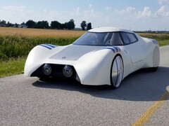 Основной докладчик на автомобильной конференции SPE 2025 года расскажет о производстве автомобилей из композитных материалов, которые выбрасывают меньше CO2. (Источник изображения: Casey Putsch)