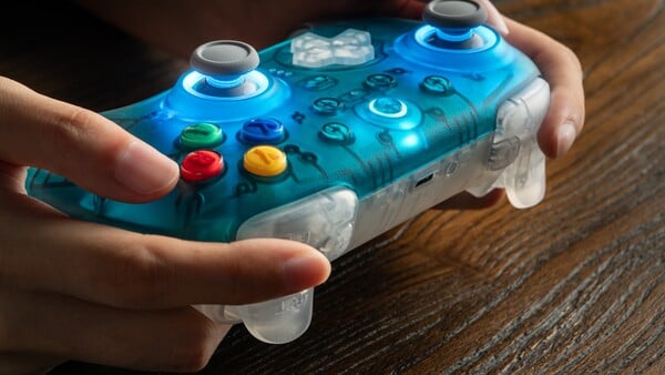 Беспроводной контроллер 8BitDo Ultimate 2 для N64, юбилейная версия к 30-летию.