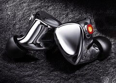 Эти новые наушники-вкладыши FiiO оснащены 13 динамиками (Источник изображения: FiiO)