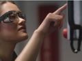 Google Glass Enterprise 2 предназначены для сотрудников различных предприятий. (Изображение: Google)