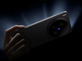 Рекламное изображение Vivo X300 Ultra.
