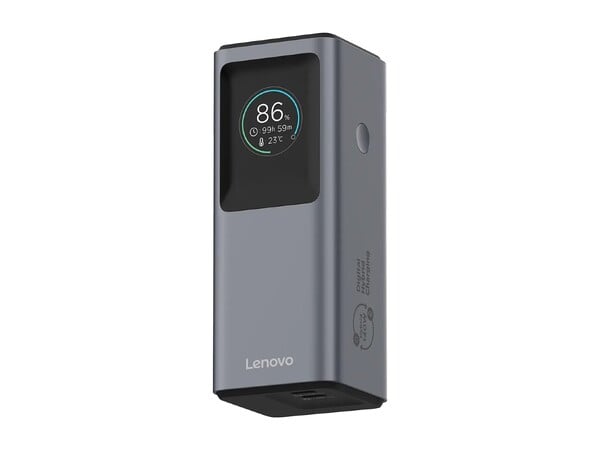 Новый пауэрбанк Lenovo оснащен дисплеем, на котором отображается важная информация.