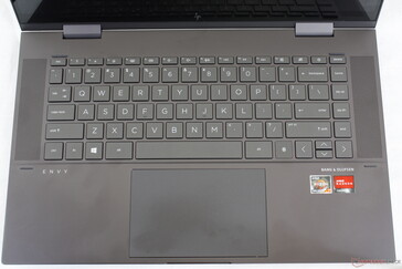 Клавиатура такая же, как у Envy 15 Creator