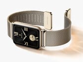 Компания Xiaomi официально анонсировала Smart Band 10 Pro. На фото: золотая миланская версия смарт-часов.