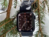 Новый судебный иск утверждает, что Apple Watch Series 9 (на фото) и другие часы Apple, рекламируемые как "углеродно-нейтральные", вводят в заблуждение. (Источник изображения: Обзор Notebookcheck)