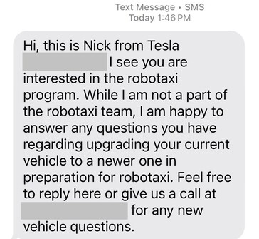 Tesla приглашает на модернизацию роботакси.