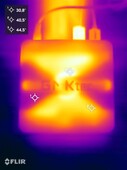 GMKtec NucBoc M6 Ultra во время стресс-теста (верхняя сторона)
