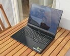 Глянцевый экран Lenovo Legion 5 15AGP11.