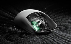 Logitech G Pro X2 Superstrike оснащена необычными клавишами с тактильной обратной связью.