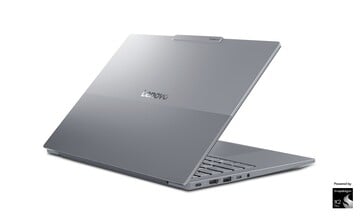 Порты ThinkBook 14 Gen 9 с левой стороны.