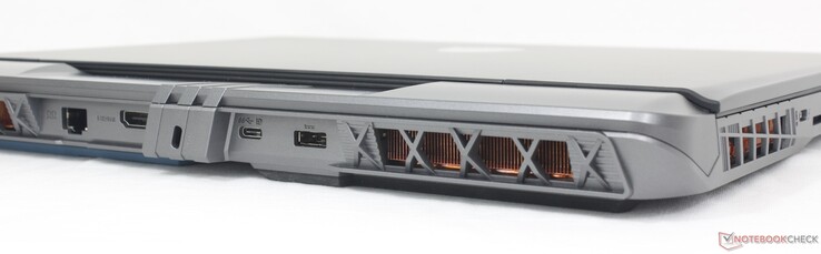 Задняя сторона: 2.5-Гбит RJ-45, HDMI 2.1 (8K @ 60 Гц / 4K @ 120 Гц), USB-C 3.2 Gen. 2 (DisplayPort), адаптер питания