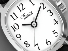 Новые часы Timex Cavatina Mini отличаются лаконичными минималистичными циферблатами.