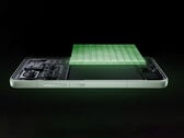Xiaomi 15 уже имеет сравнительно большую емкость аккумулятора, учитывая его размеры. (Источник изображения: Xiaomi - отредактировано)
