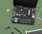 Рекламная фотография Framework Laptop 13, демонстрирующая его внутренности