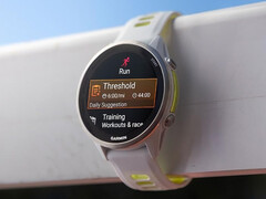 Две модели смарт-часов Forerunner от Garmin (на фото FR970) получили очередное бета-обновление. (Источник изображения: Garmin)