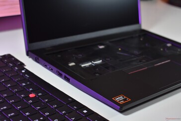 Lenovo ThinkPad L14 Gen 6 AMD: пользовательская съемная клавиатура