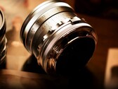 Brightin Star теперь предлагает относительно доступный полнокадровый объектив 35mm f/1.4 (Источник изображения: Brightin Star)