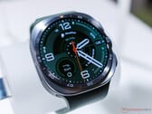 Samsung Galaxy Watch Ultra 2 (на фото)