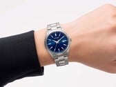 Новые классические часы Citizen с механизмом Eco-Drive сочетают в себе солнечную энергию и элегантный дизайн диаметром 38 мм