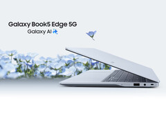 Samsung продает Galaxy Book5 Edge 5G в единственном варианте цвета Sapphire Blue. (Источник изображения: Samsung)