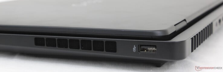 Правильно: USB-A (10 Гбит/с)