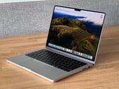 Обзор Apple MacBook Pro 14 2023 M3 - Базовая модель без Pro-чипа