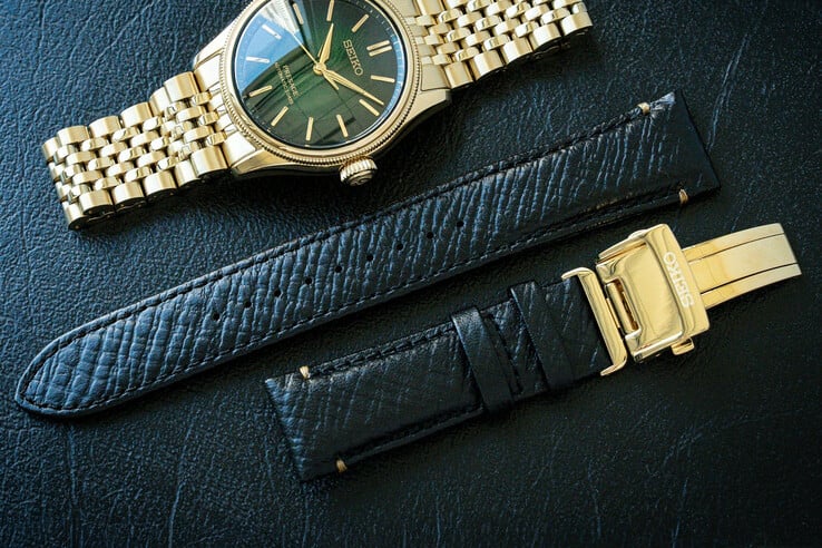 С этой точки зрения часы Seiko Presage Classic x Tradman's Bonsai предстают в совершенно ином свете.