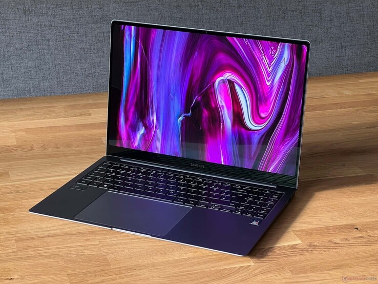 Samsung Galaxy Book4 Pro 16 Samsung Galaxy Book4 Pro 16