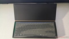 Внутренняя упаковка Razer Joro